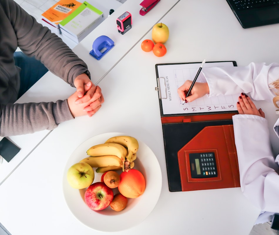 Certified nutrition professionals providing guidance